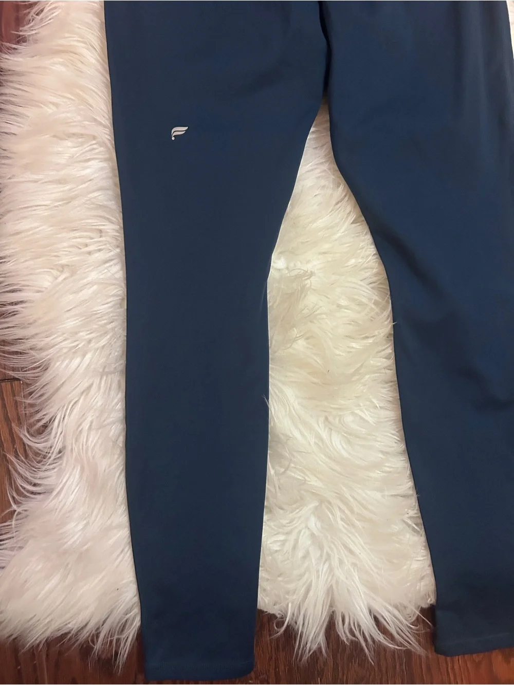 Fabletics Teal 2 Piece Athletic Set Leggings Short Sleeve Workout Top Womens M